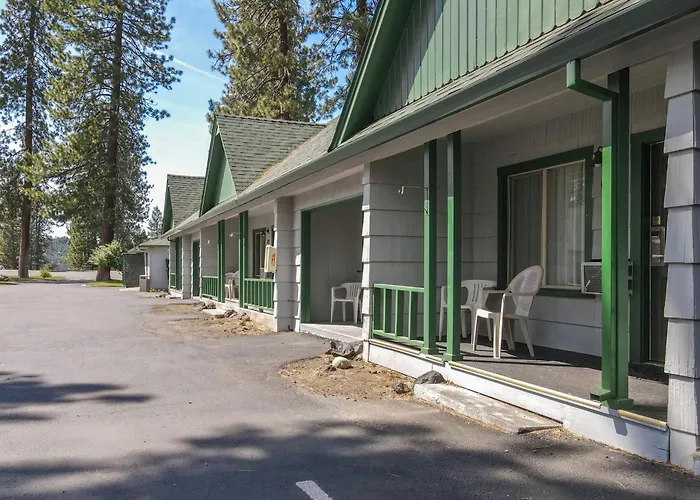Green Gables Motel & Suites Burney