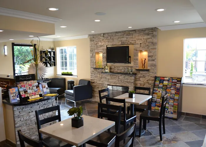 Stage Coach Lodge Monterey