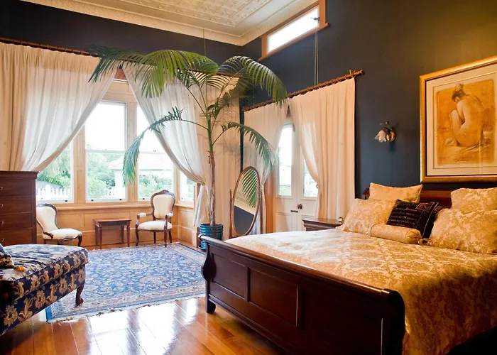Mchardy Lodge Napier