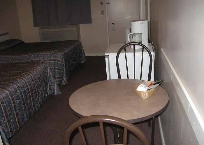 Pals Motel And Rv Park Medicine Hat