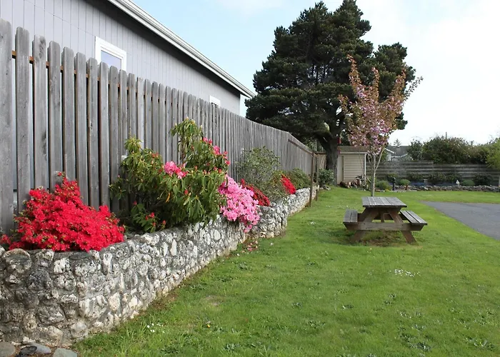 Azalea Lodge Gold Beach