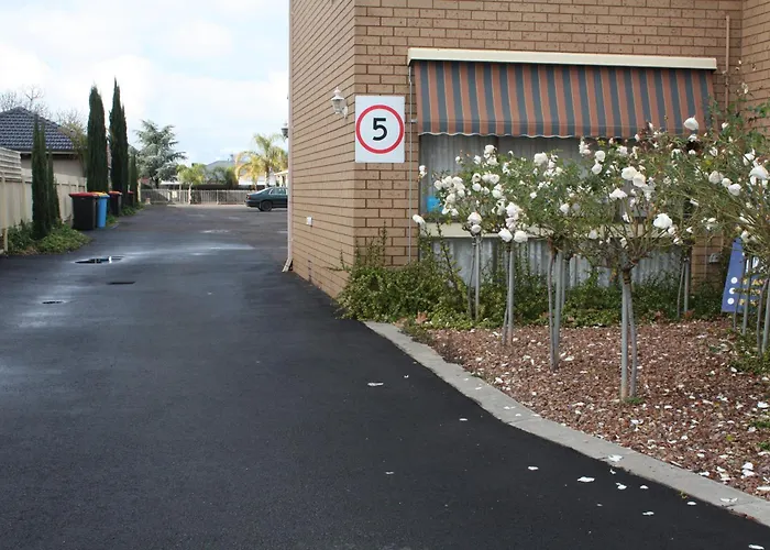 Country Home Motor Inn Shepparton