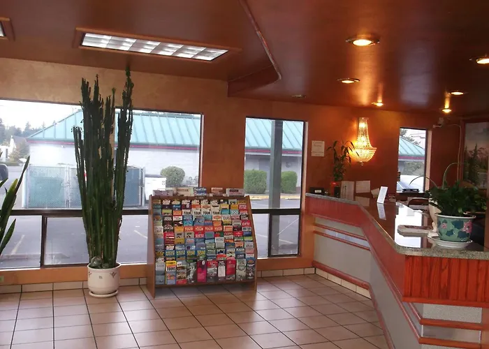 Sunrise Inn Everett