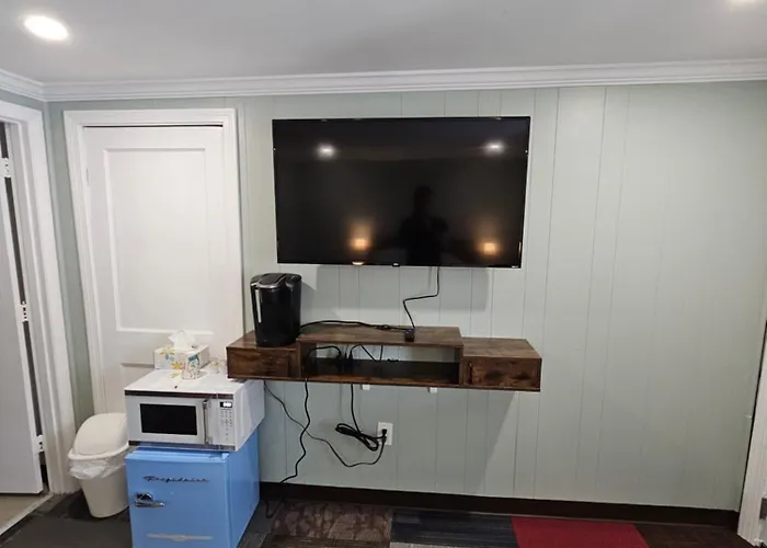 Vacation Inn Saco