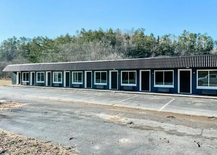 Wildflower Room At The Trailblazer Unit 9 Townsend