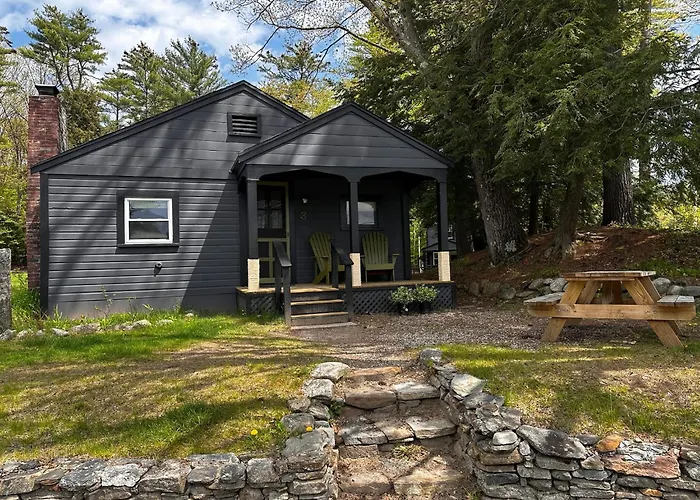 Cottage Place On Squam Lake - Cabins Holderness