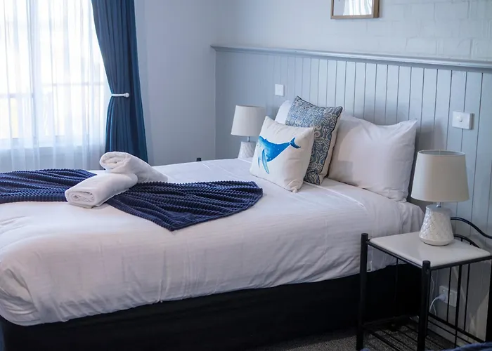 Heritage House Motel & Units Eden