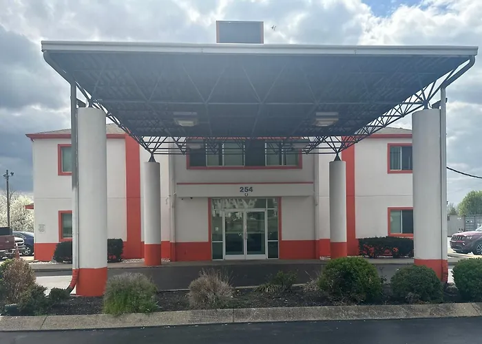 Howard Johnson By Wyndham Clarksville Tennessee