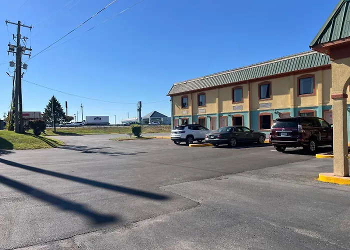 Quality Quarters Inn By Oyo Richmond Ky I-75
