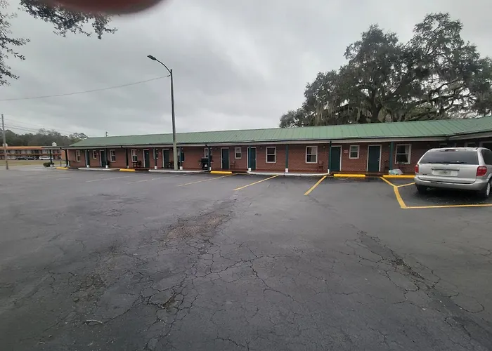 Gandy Motor Lodge Perry
