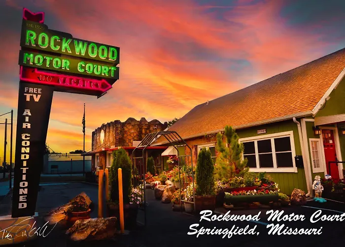 Rockwood Motor Court Motel Springfield