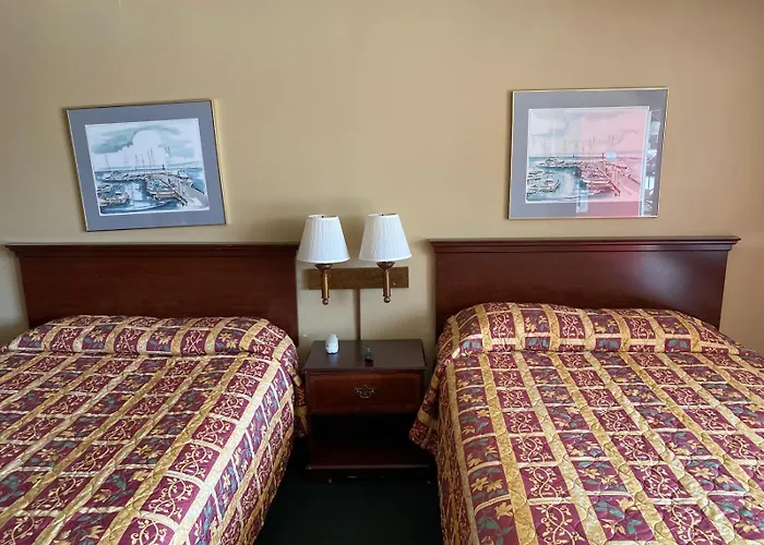 Budget Host Village Inn Kirksville