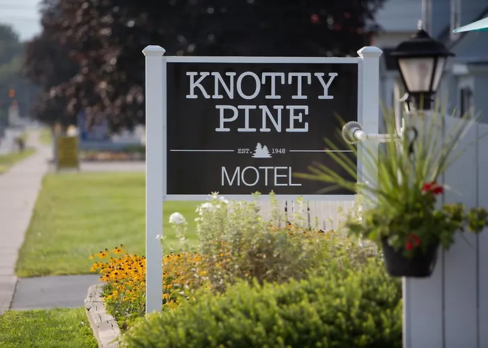 Knotty Pine Motel Bennington