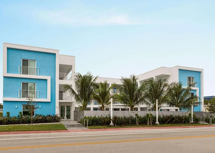 Sea Glass Beach Place, Trademark Collection By Wyndham Lauderdale-by-the-Sea