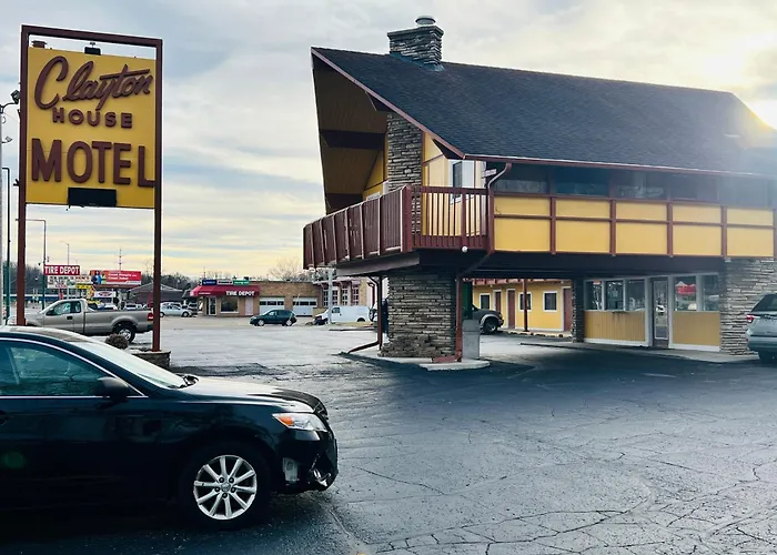 Clayton House Motel Loves Park