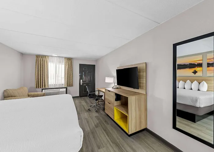 Days Inn By Wyndham Gainesville