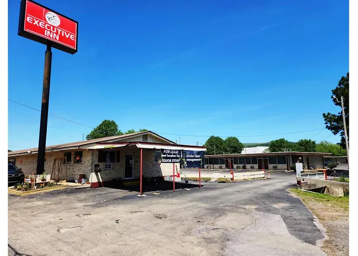 Econo Lodge Mena Near Queen Wilhelmina State Park