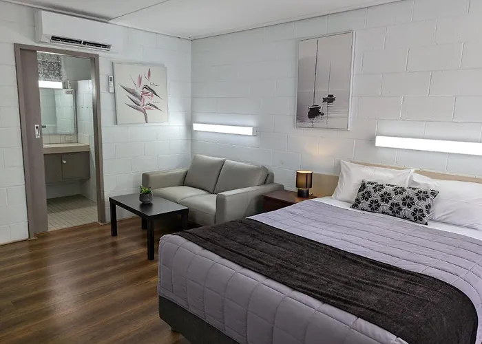 Morwell Parkside Motel