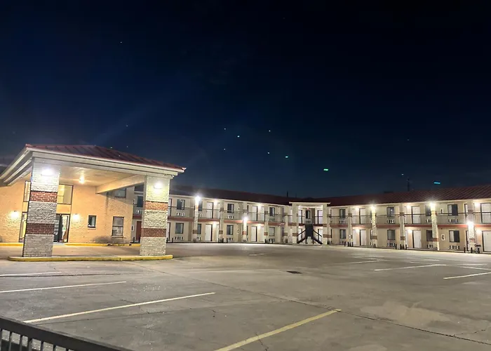 Cameron Inn And Suites Victoria