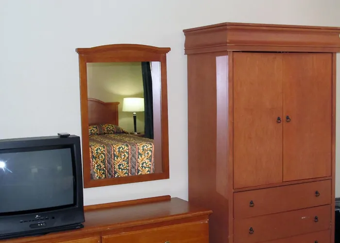 Country Inn Motel Oakdale