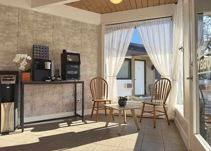 Departure Bay Motel Nanaimo