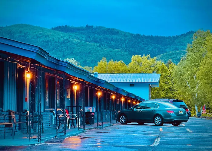 Travelodge By Wyndham Lake George Ny