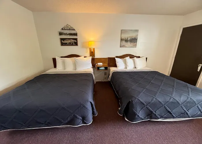 The No Wake Inn - Osage Beach