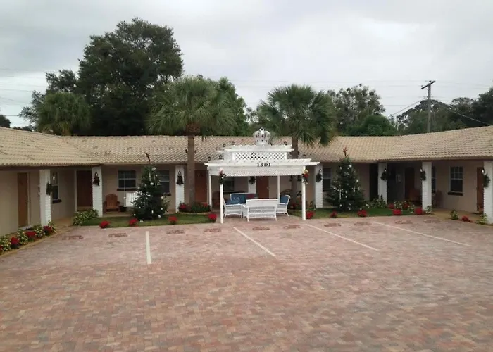 Twin Palms Motel Titusville