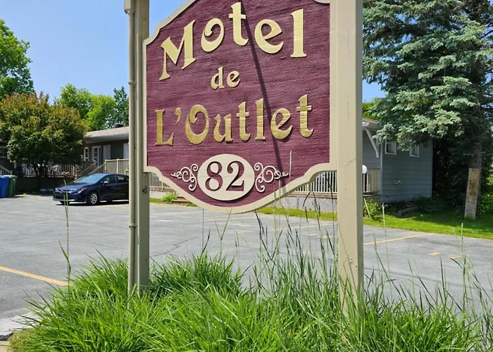 Motel De L'Outlet Magog