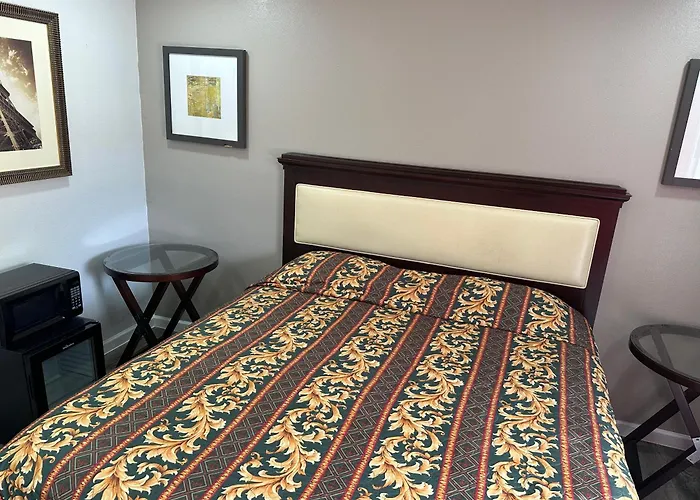 Moonlight Inn Dallas