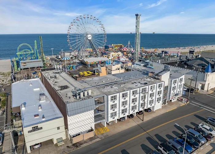 Aztec Ocean Resort Seaside Heights