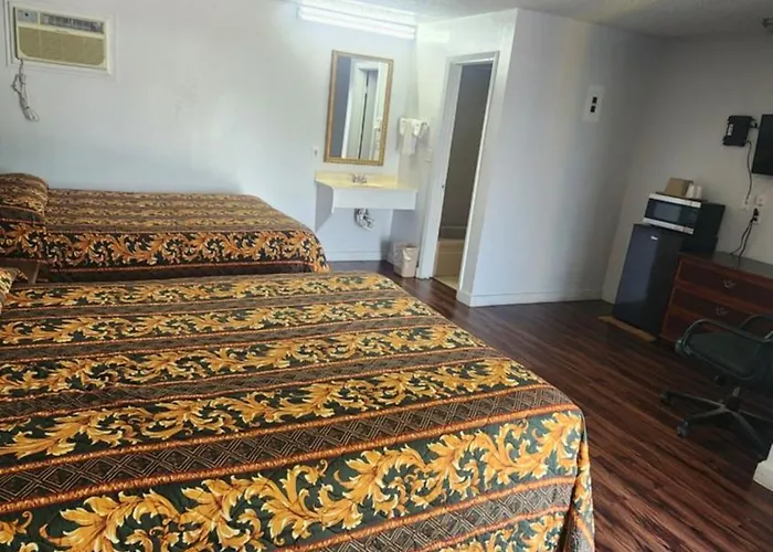 Economy Inn Bonham