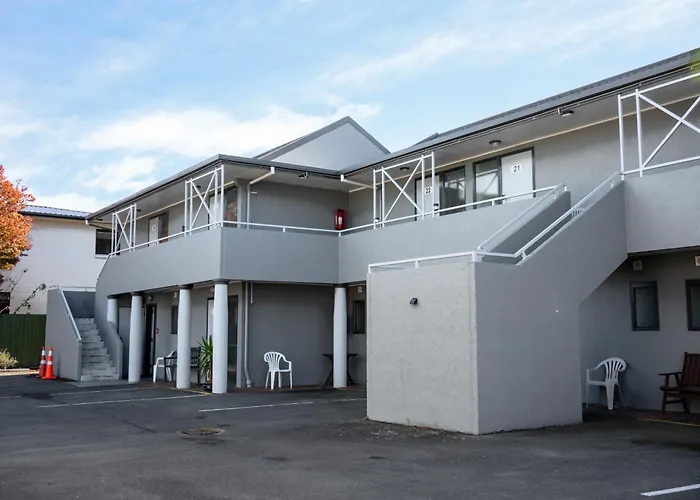 Samhil Motor Lodge Christchurch