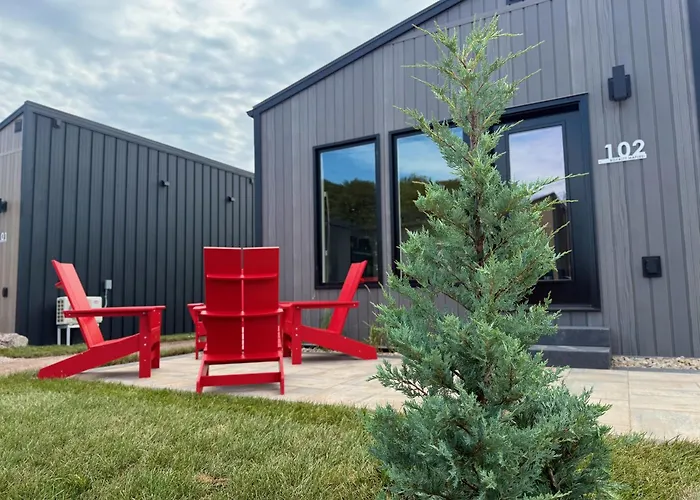 Royalty Maples Motel & Cottages Charlottetown