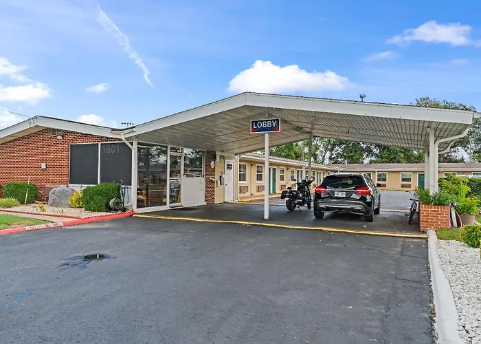 Guest Inn Rogers