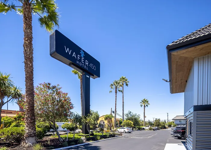 Wafer 450 Hotel Santa Clara