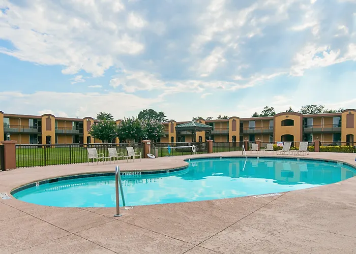 Red Roof Inn Forsyth