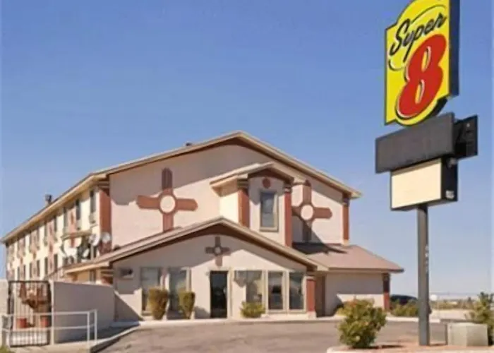 Super 8 By Wyndham Carlsbad Motel