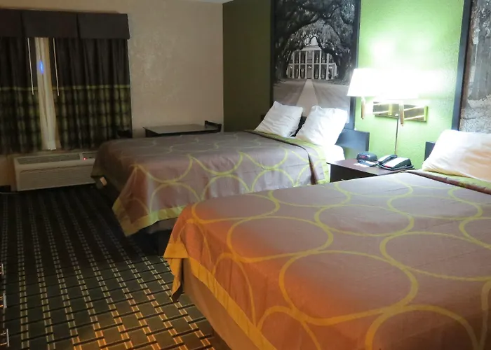 Super 8 By Wyndham Grand Prairie North Motel