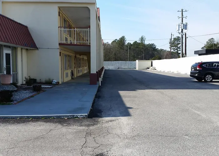 Economy Inn Dillon