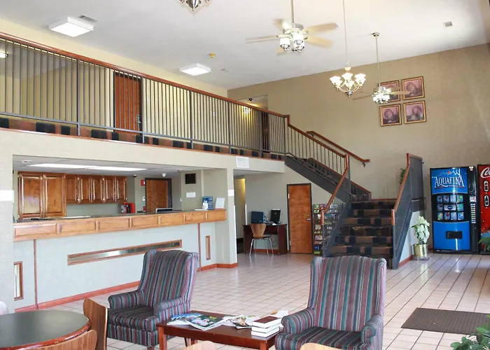 Super 8 By Wyndham Morrilton Motel