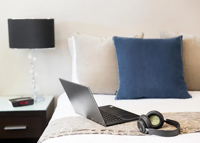 Best Western Sanctuary Inn Tamworth