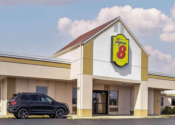 Super 8 By Wyndham Indianapolis South Motel