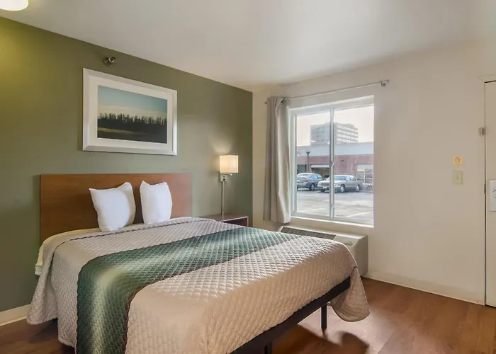 Birch Hill Suites Extended Stay Lake Charles - Sulphur