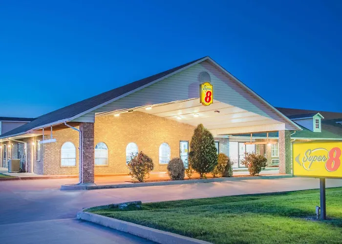 Super 8 By Wyndham Big Cabin/Vinita Area