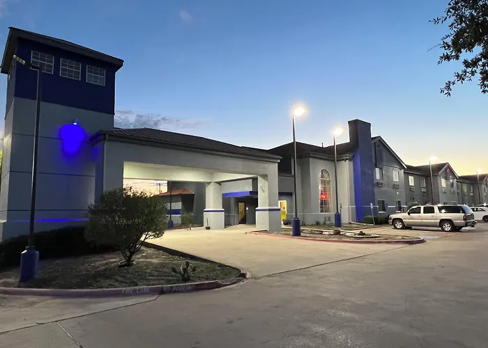 Americas Best Value Inn & Suites Haltom City Ft. Worth