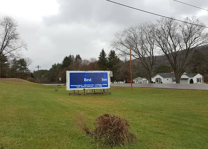 Best Inn Wellsville