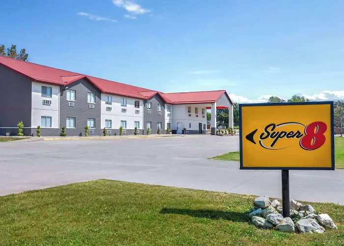 Super 8 By Wyndham Olney Motel