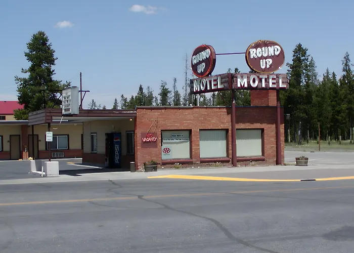 Dude & Roundup Motel West Yellowstone
