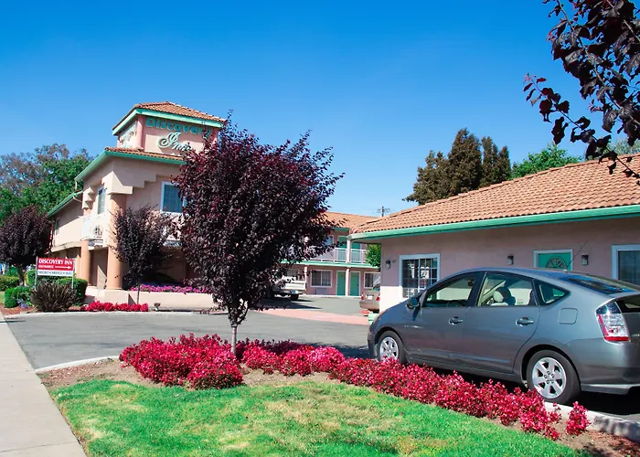 Discovery Inn Hayward